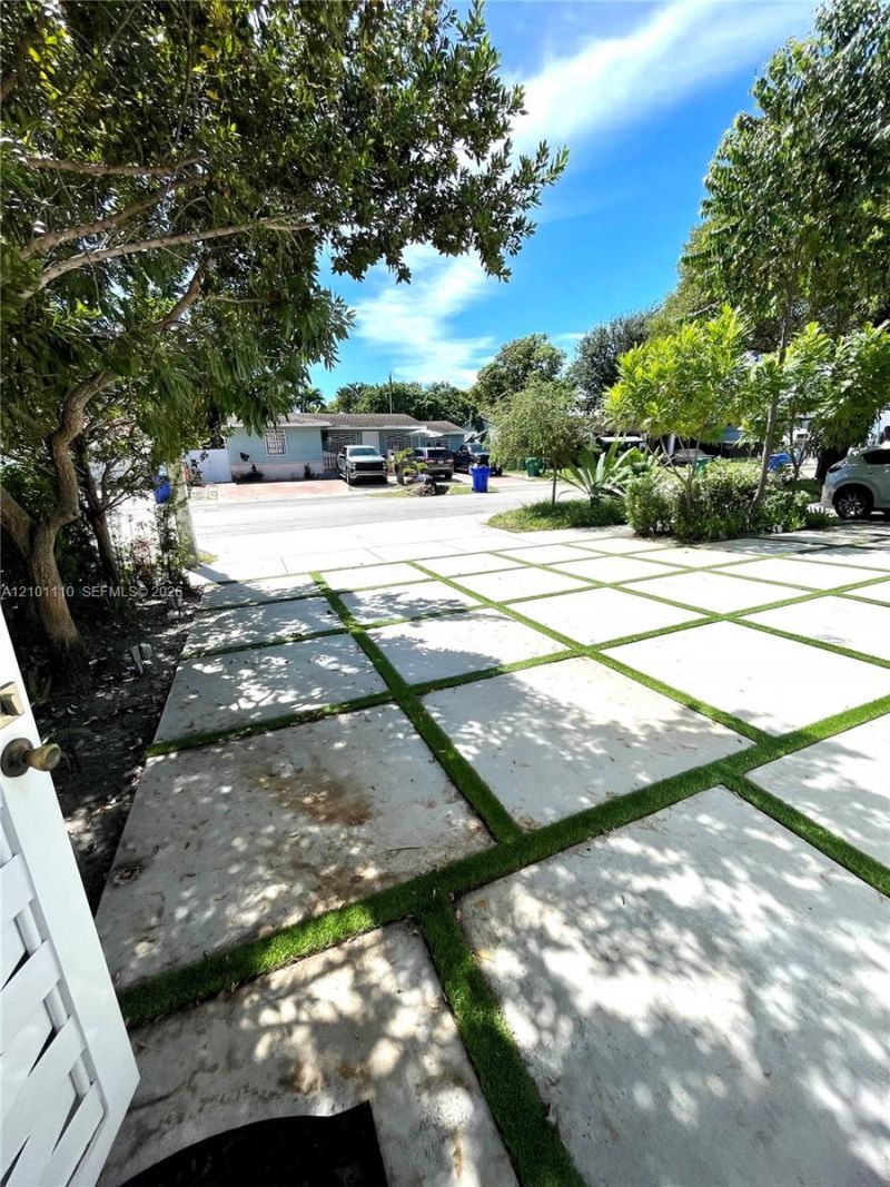 4101 NW 5th St, Unit 2, Miami, FL 33126 Photo