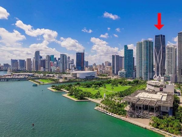 1000 Biscayne Blvd , Unit 4402, Miami, FL 33132