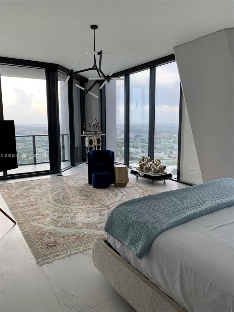 1000 Biscayne Blvd , Unit 4402, Miami, FL 33132 Photo