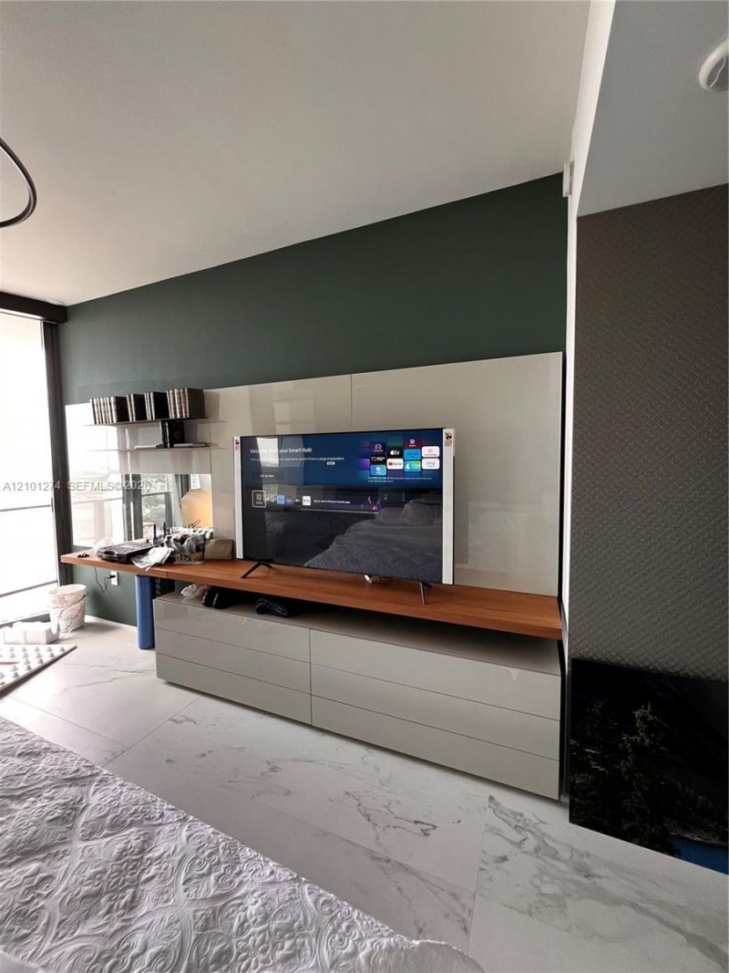 1000 Biscayne Blvd , Unit 4402, Miami, FL 33132 Photo