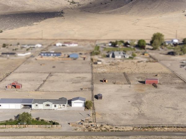 10725 Spur Street, Winnemucca, NV 89445