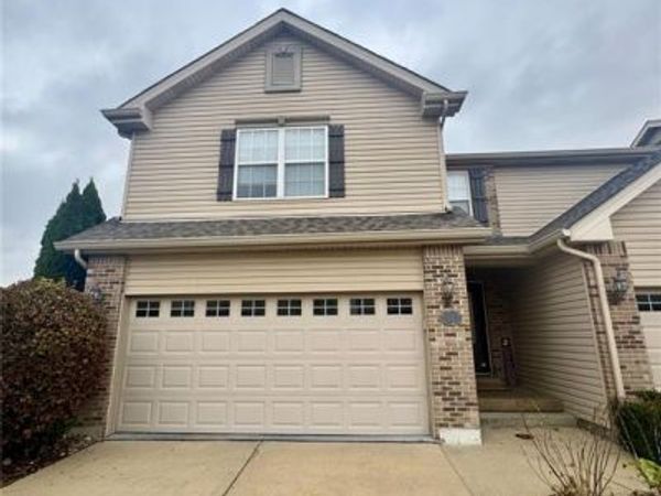 6807 Hampshire Court , Maryville, IL 62062