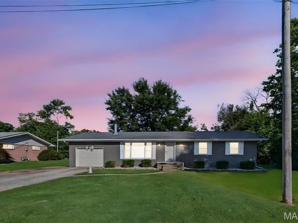 741 Troy Road , Collinsville, IL 62234