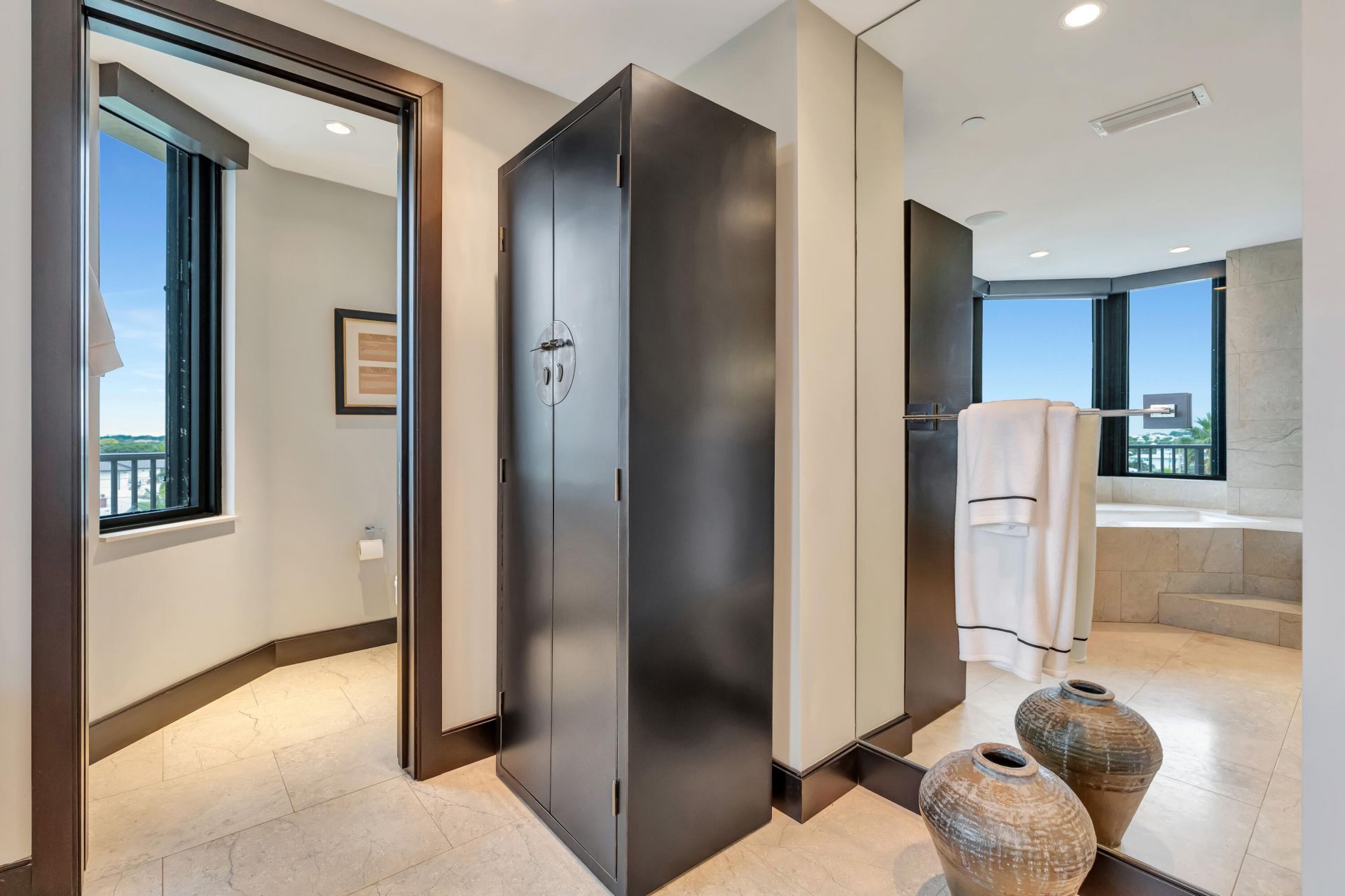 570 Ocean Drive, Unit 602, Juno Beach, FL 33408 Photo
