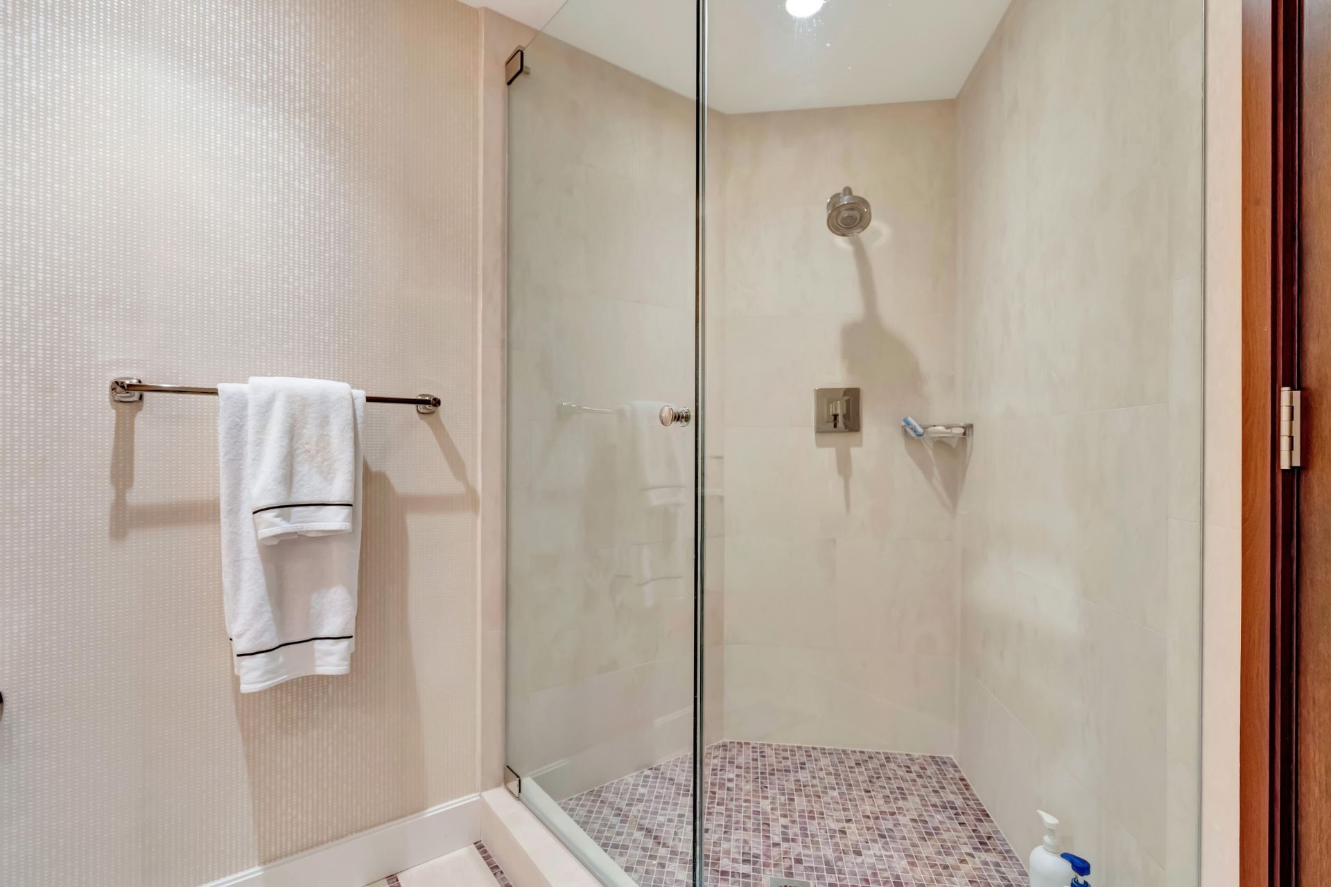 570 Ocean Drive, Unit 602, Juno Beach, FL 33408 Photo