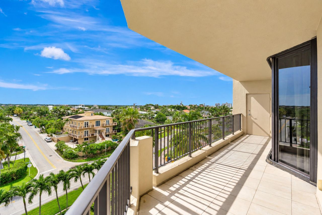 570 Ocean Drive, Unit 602, Juno Beach, FL 33408 Photo