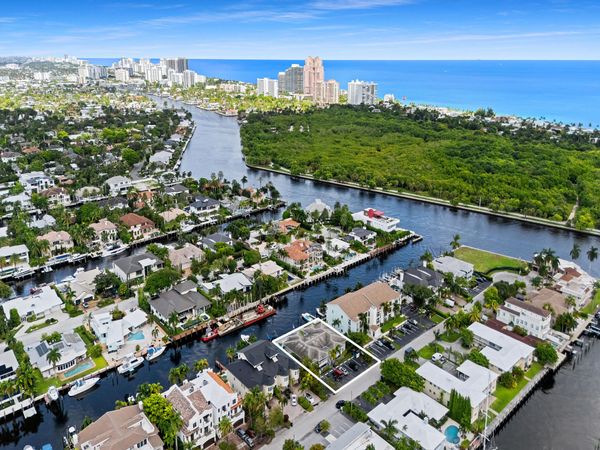 2743 NE 15th Street, Unit 1, Fort Lauderdale, FL 33304