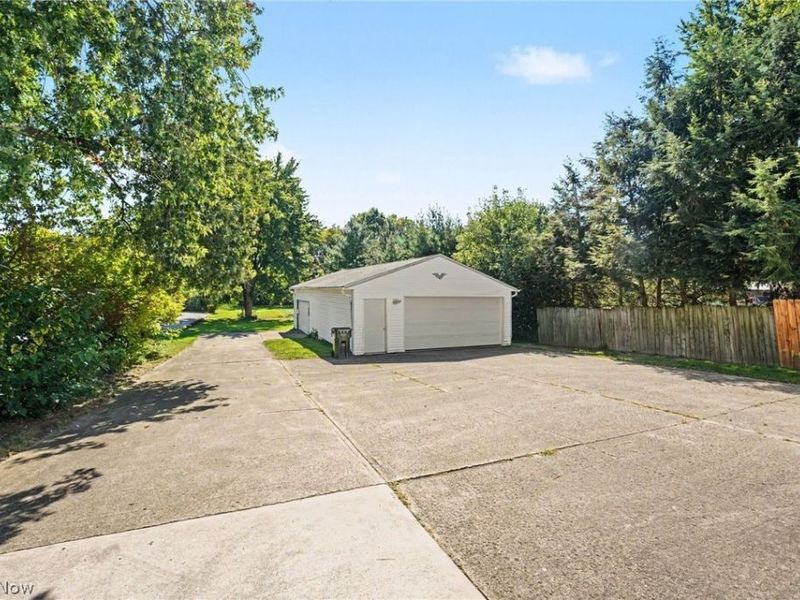 38005 Sugar Ridge Road, North Ridgeville, OH 44039 Photo 36