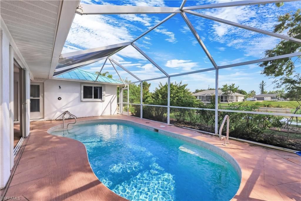 310 SE 23rd St, Cape Coral, FL 33990 Photo