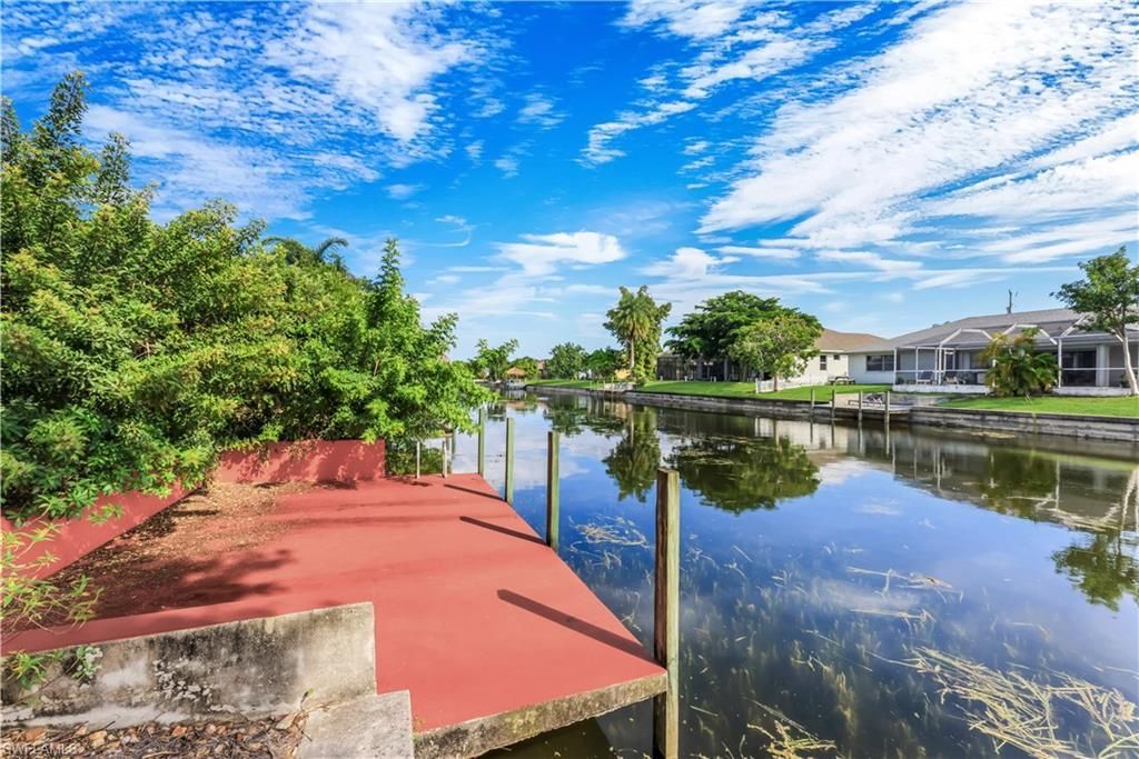 310 SE 23rd St, Cape Coral, FL 33990 Photo