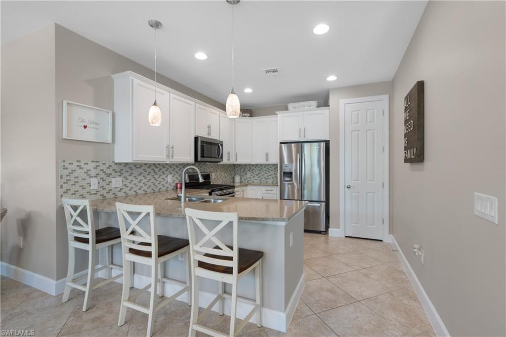 7602 Jacaranda Ln, Naples, FL 34114 Photo