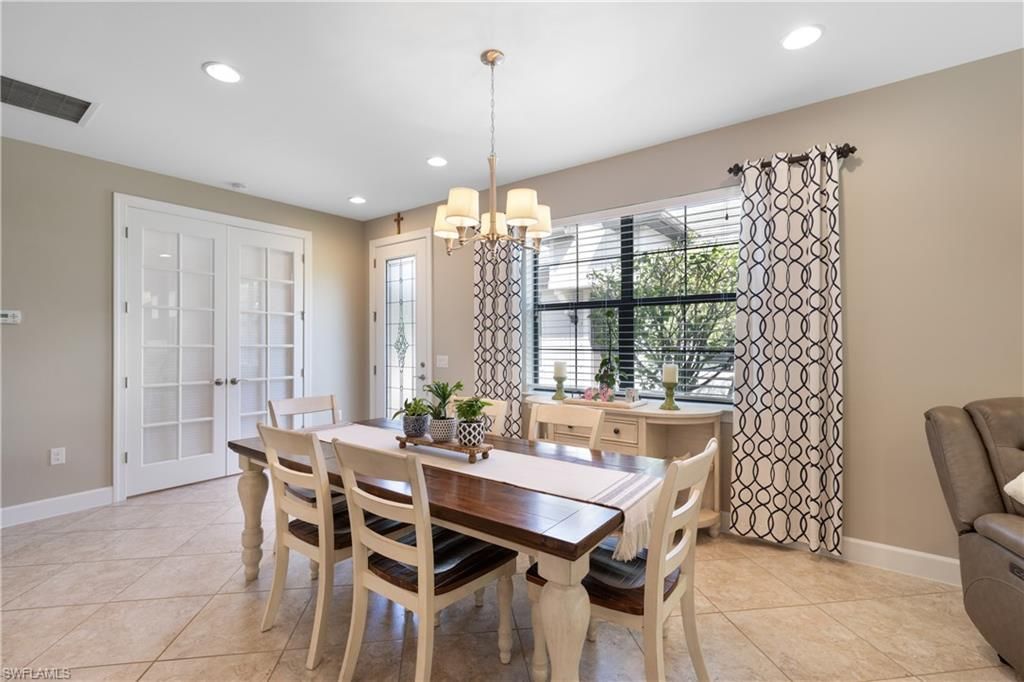 7602 Jacaranda Ln, Naples, FL 34114 Photo