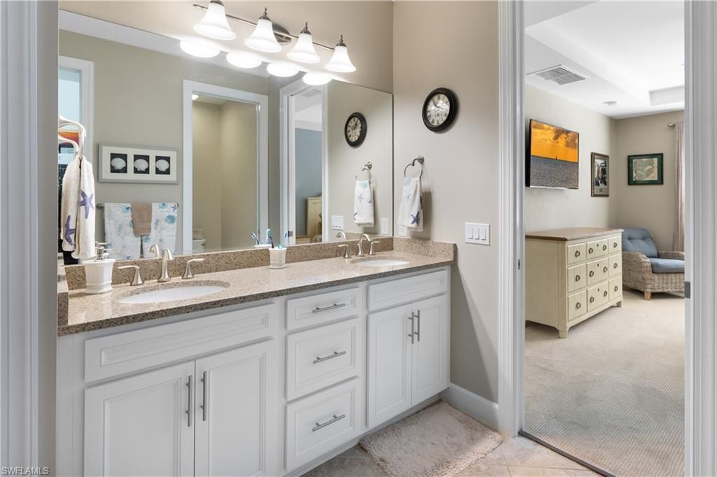 7602 Jacaranda Ln, Naples, FL 34114 Photo