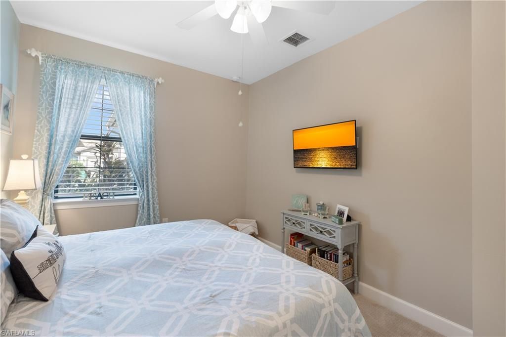 7602 Jacaranda Ln, Naples, FL 34114 Photo
