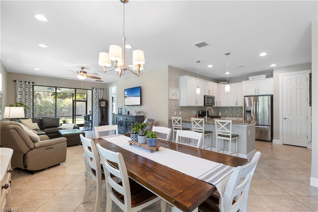 7602 Jacaranda Ln, Naples, FL 34114 Photo