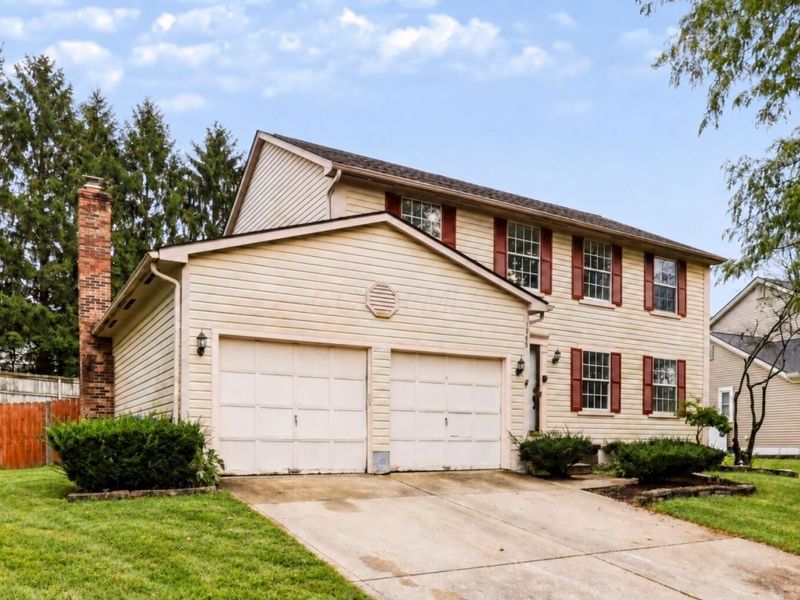 1348 Haybrook Drive, Columbus, OH 43230 Photo 2