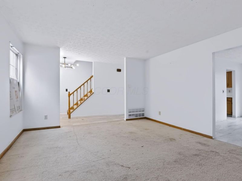 1348 Haybrook Drive, Columbus, OH 43230 Photo 7