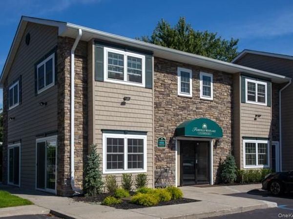 311 West Main Street , Unit 11, Patchogue, NY 11772