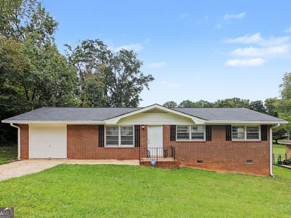 2541 Burton Circle, Morrow, GA 30260