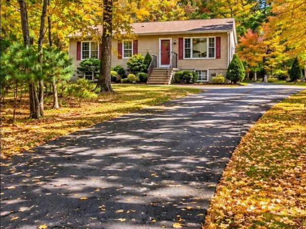 118 Spicebush Lane, Milford, PA 18337