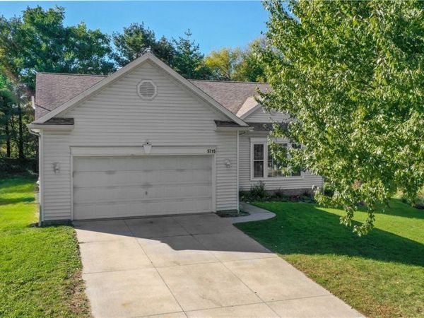 5715 Ashton Woods Circle, Ravenna, OH 44266