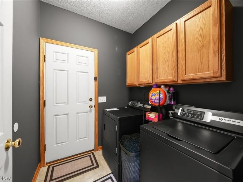 5715 Ashton Woods Circle, Ravenna, OH 44266 Photo 12