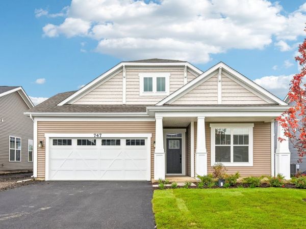 747 Alberta Avenue, Oswego, IL 60543