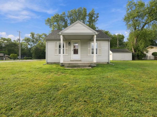 30205 Six Mile Road, Livonia, MI 48152