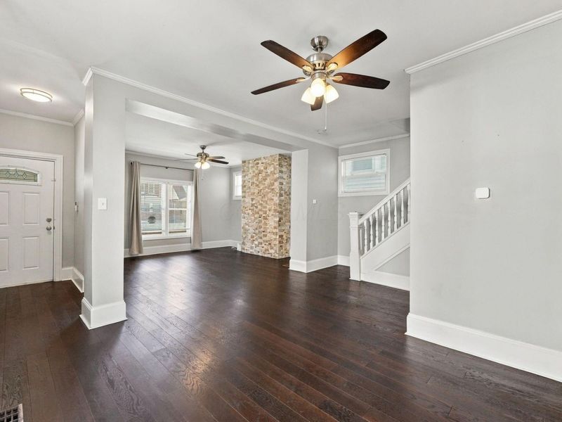 879 Linwood Avenue, Columbus, OH 43206 Photo 8
