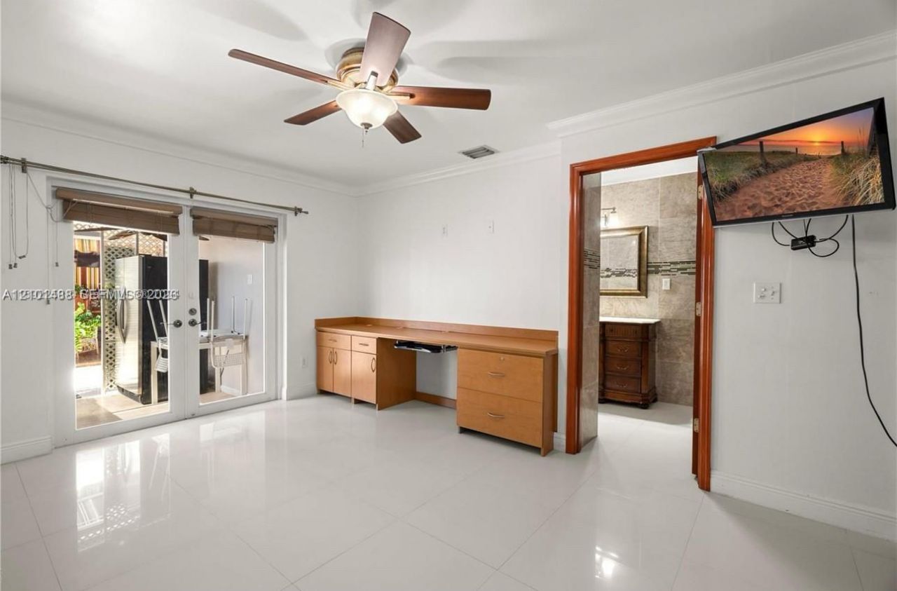 13362 SW 28th St , Miami, FL 33175 Photo