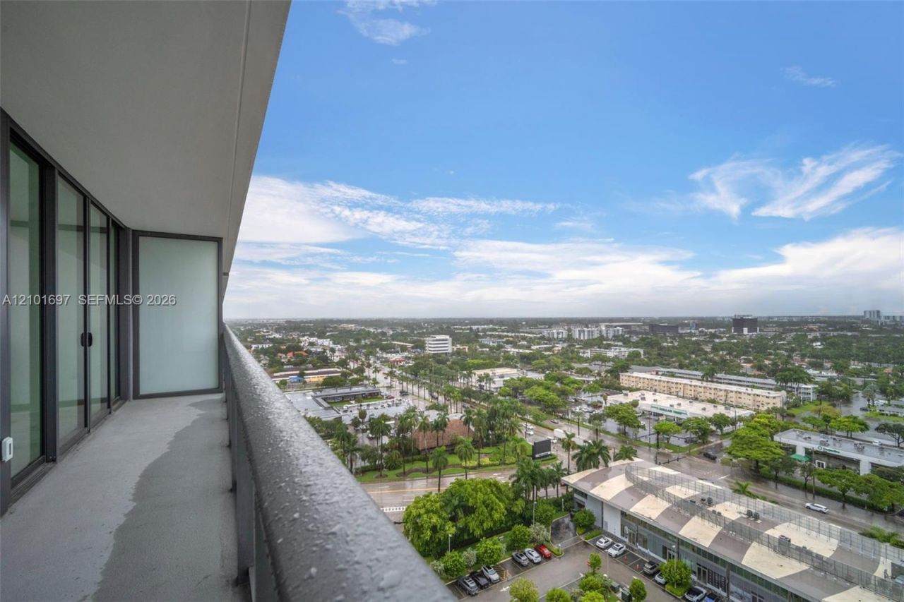 1170 E Hallandale Beach Blvd , Unit 1806, Hallandale Beach, FL 33009 Photo