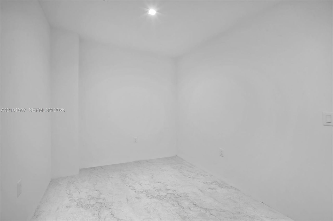 1170 E Hallandale Beach Blvd , Unit 1806, Hallandale Beach, FL 33009 Photo