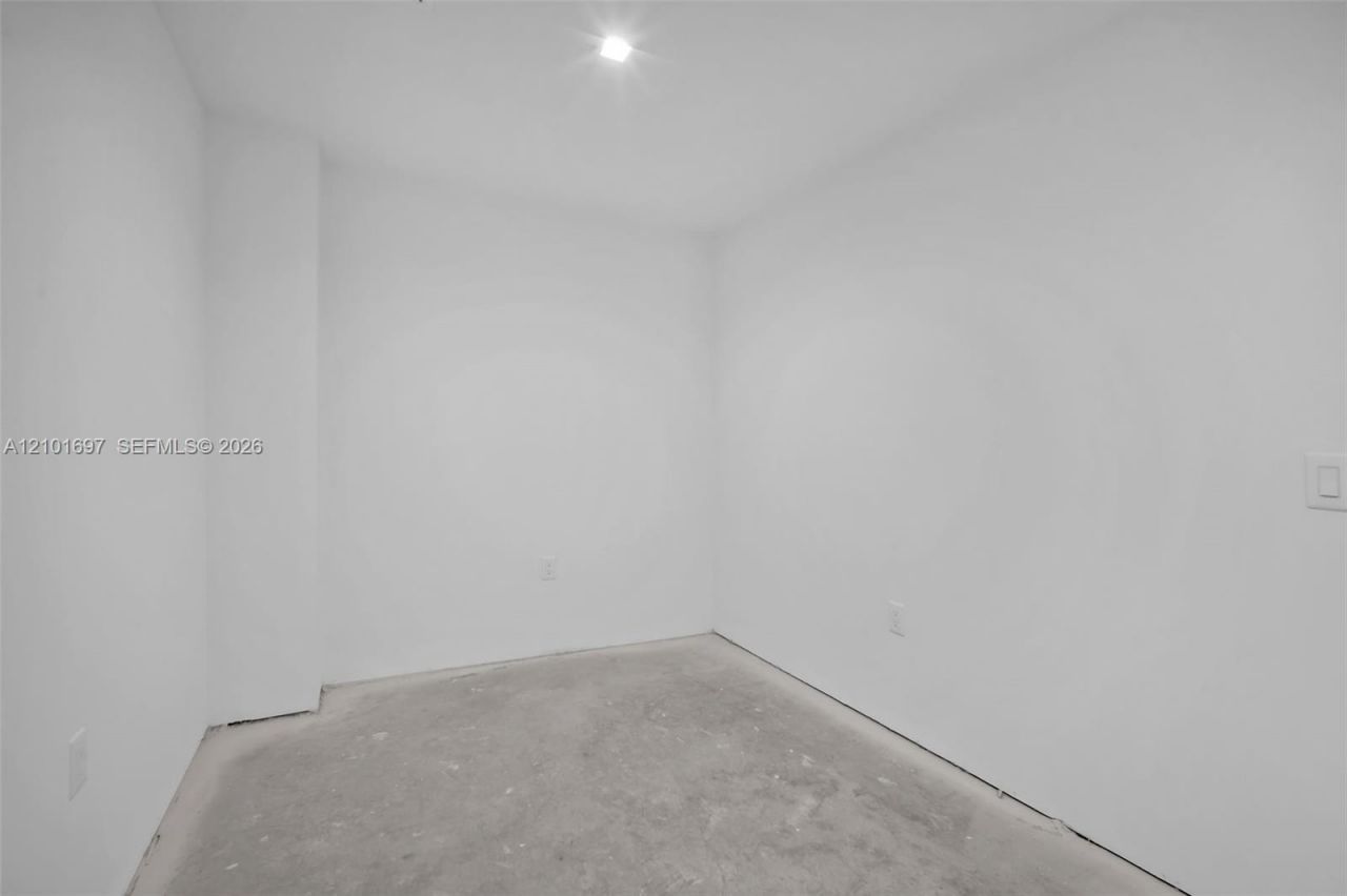 1170 E Hallandale Beach Blvd , Unit 1806, Hallandale Beach, FL 33009 Photo