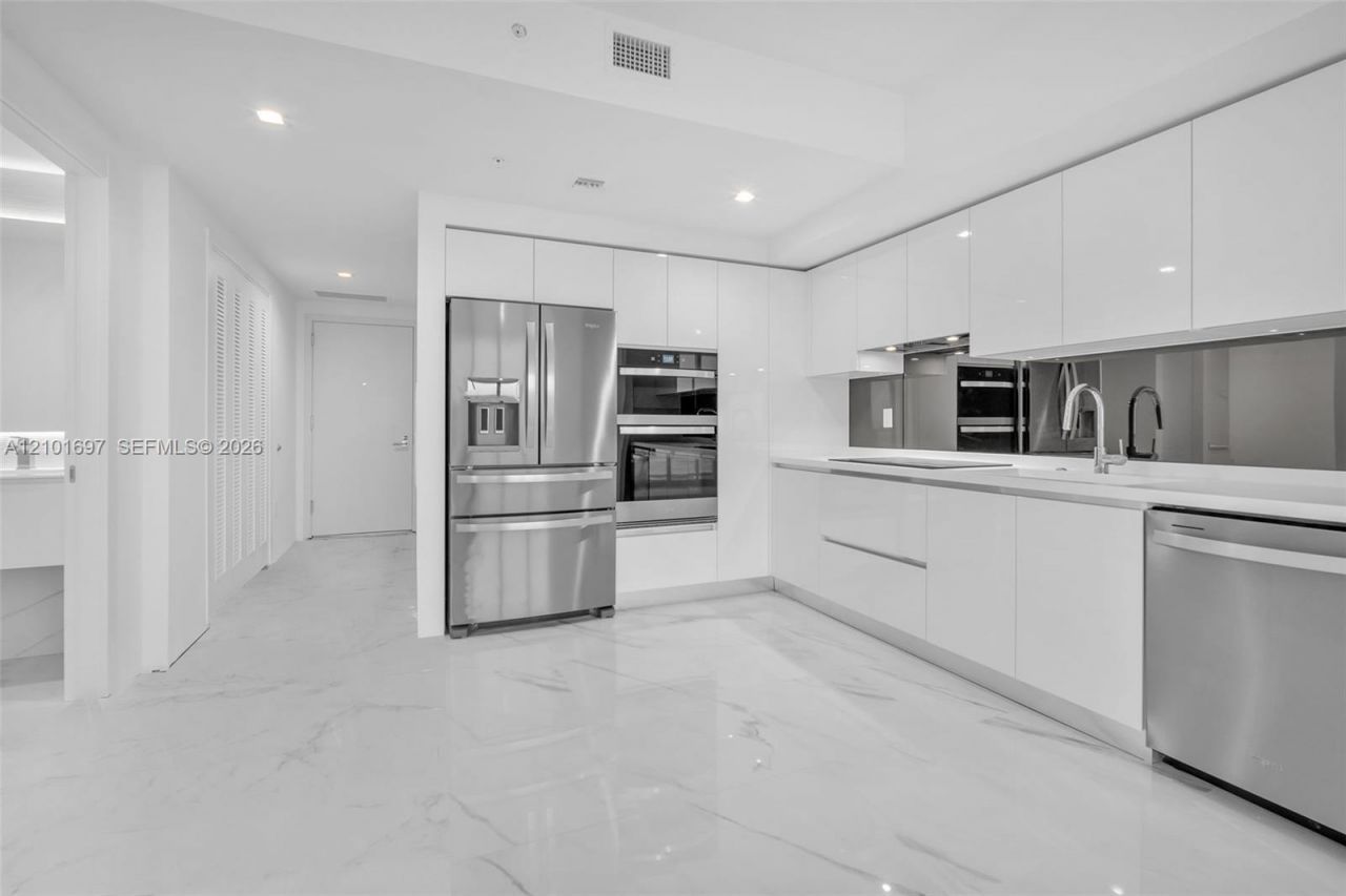 1170 E Hallandale Beach Blvd , Unit 1806, Hallandale Beach, FL 33009 Photo