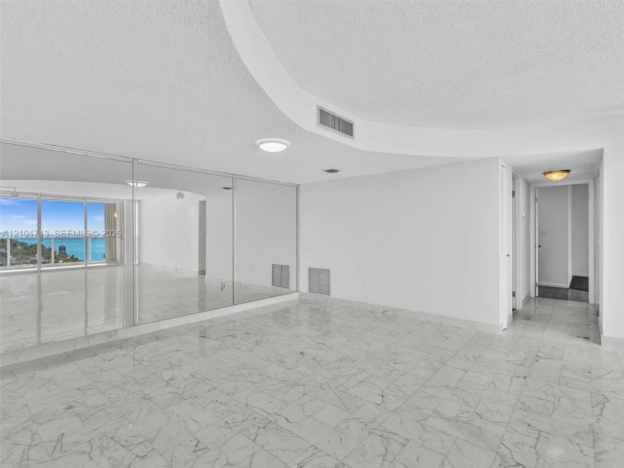 2751 S Ocean Dr, Unit 806S, Hollywood, FL 33019 Photo