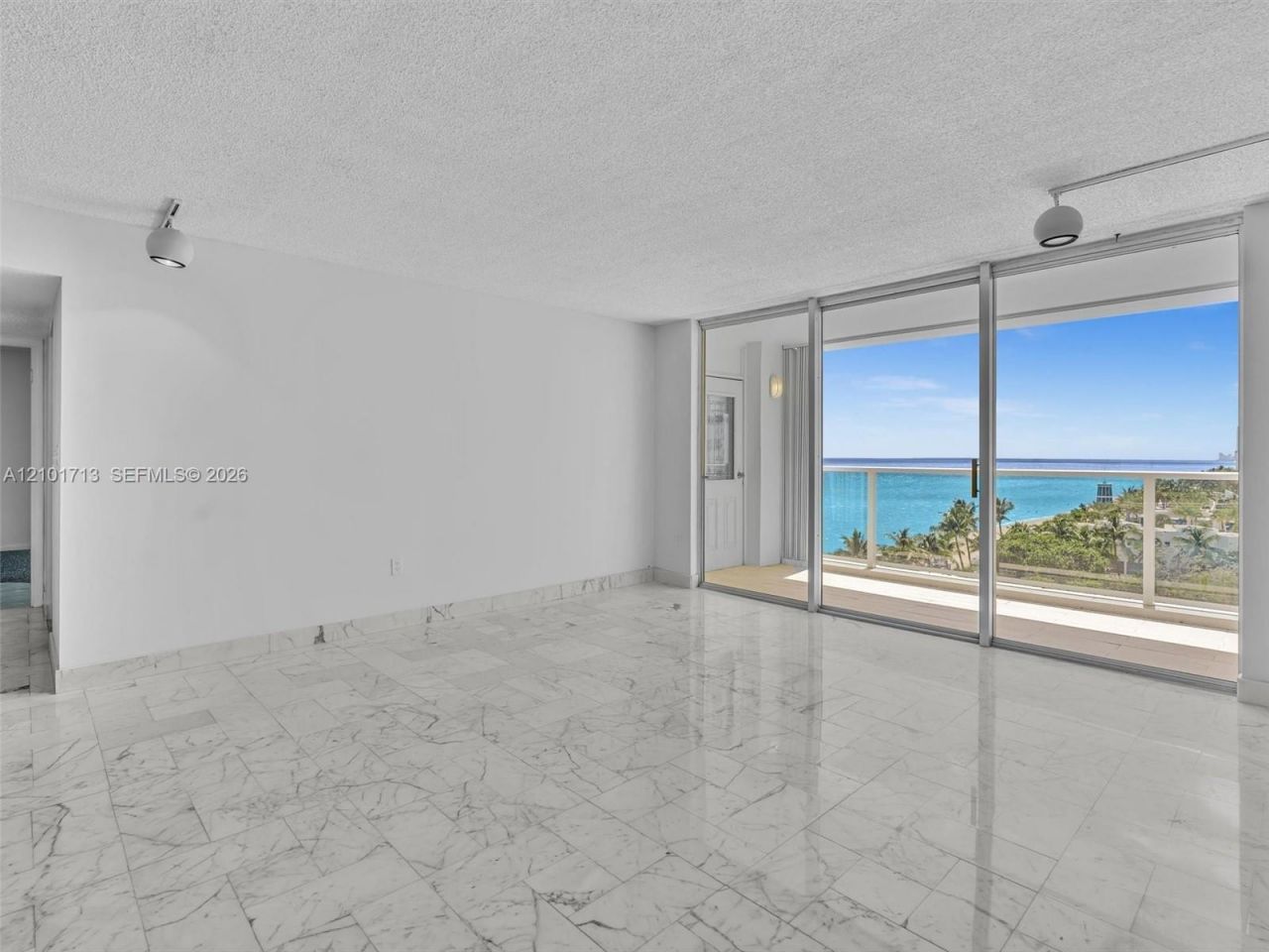 2751 S Ocean Dr, Unit 806S, Hollywood, FL 33019 Photo