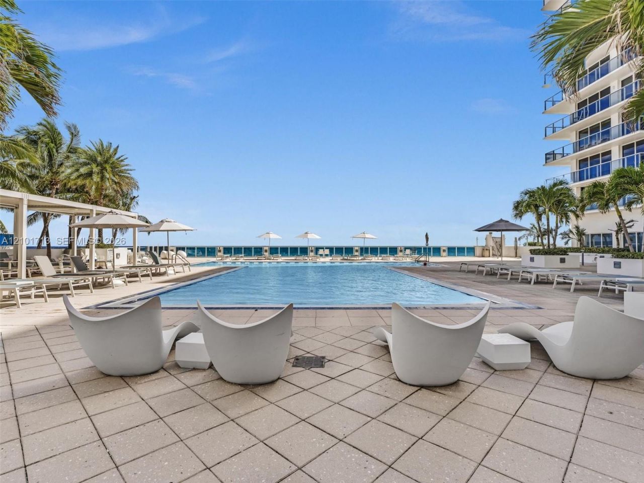2751 S Ocean Dr, Unit 806S, Hollywood, FL 33019 Photo