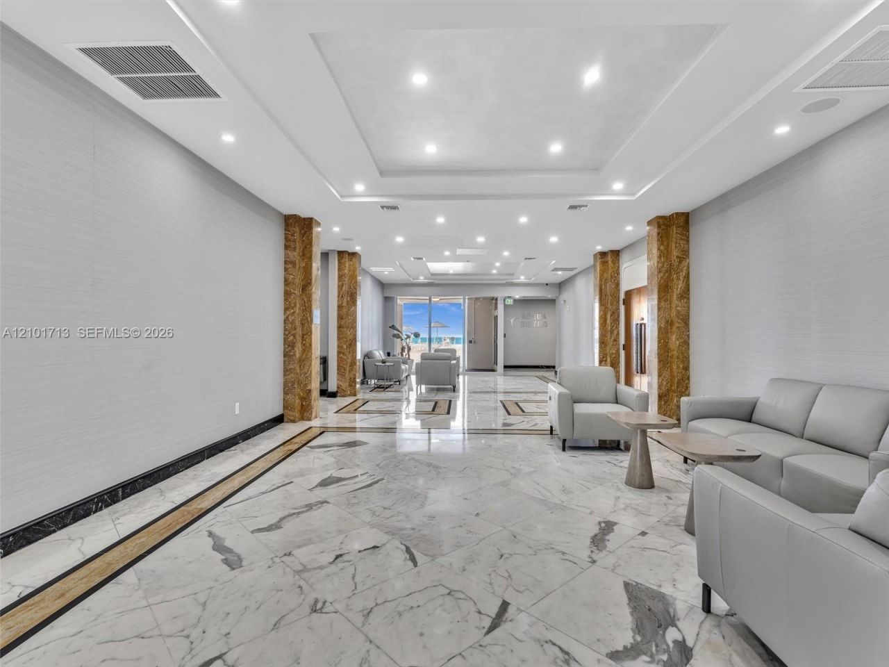 2751 S Ocean Dr, Unit 806S, Hollywood, FL 33019 Photo