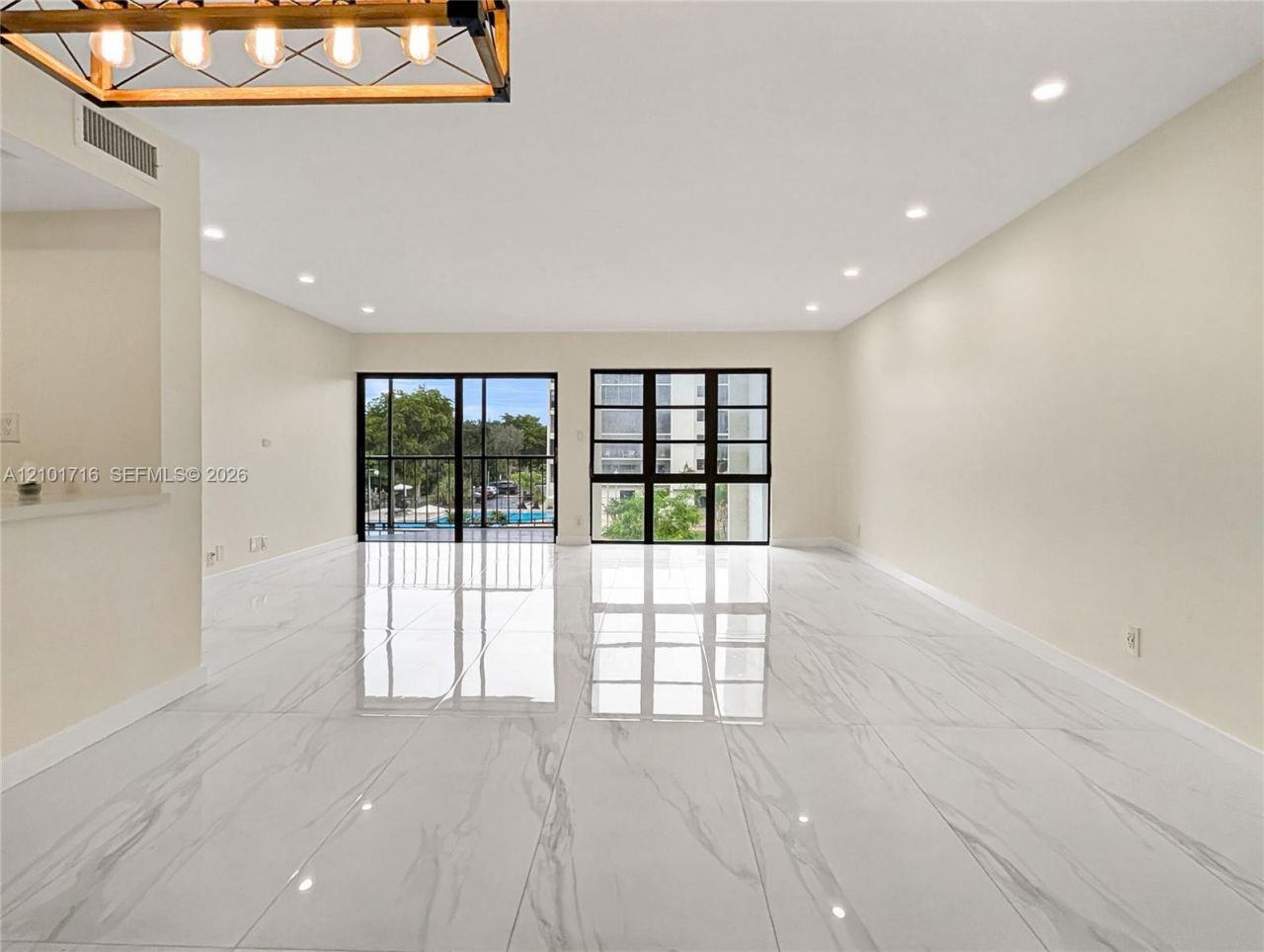 14203 SW 66th St , Unit 204, Miami, FL 33183 Photo