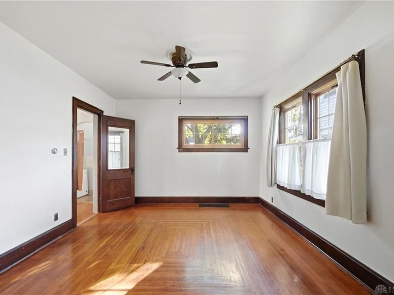 111 N Sutphin Street, Middletown, OH 45042 Photo 8