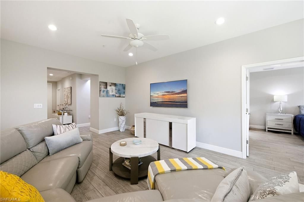 2318 Sawyers Hill Rd, Unit 103, Naples, FL 34120 Photo