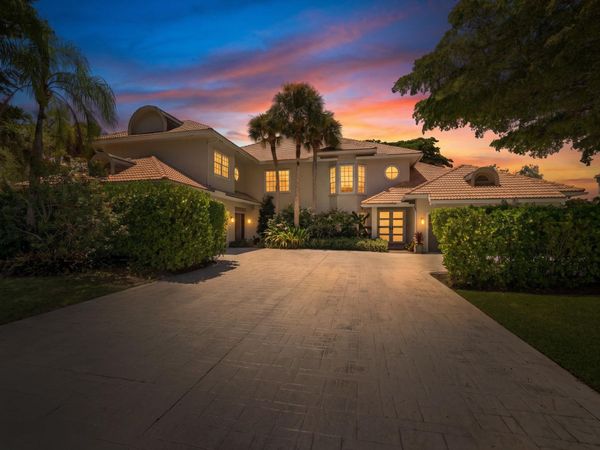 11821 Pebblewood Drive, Wellington, FL 33414