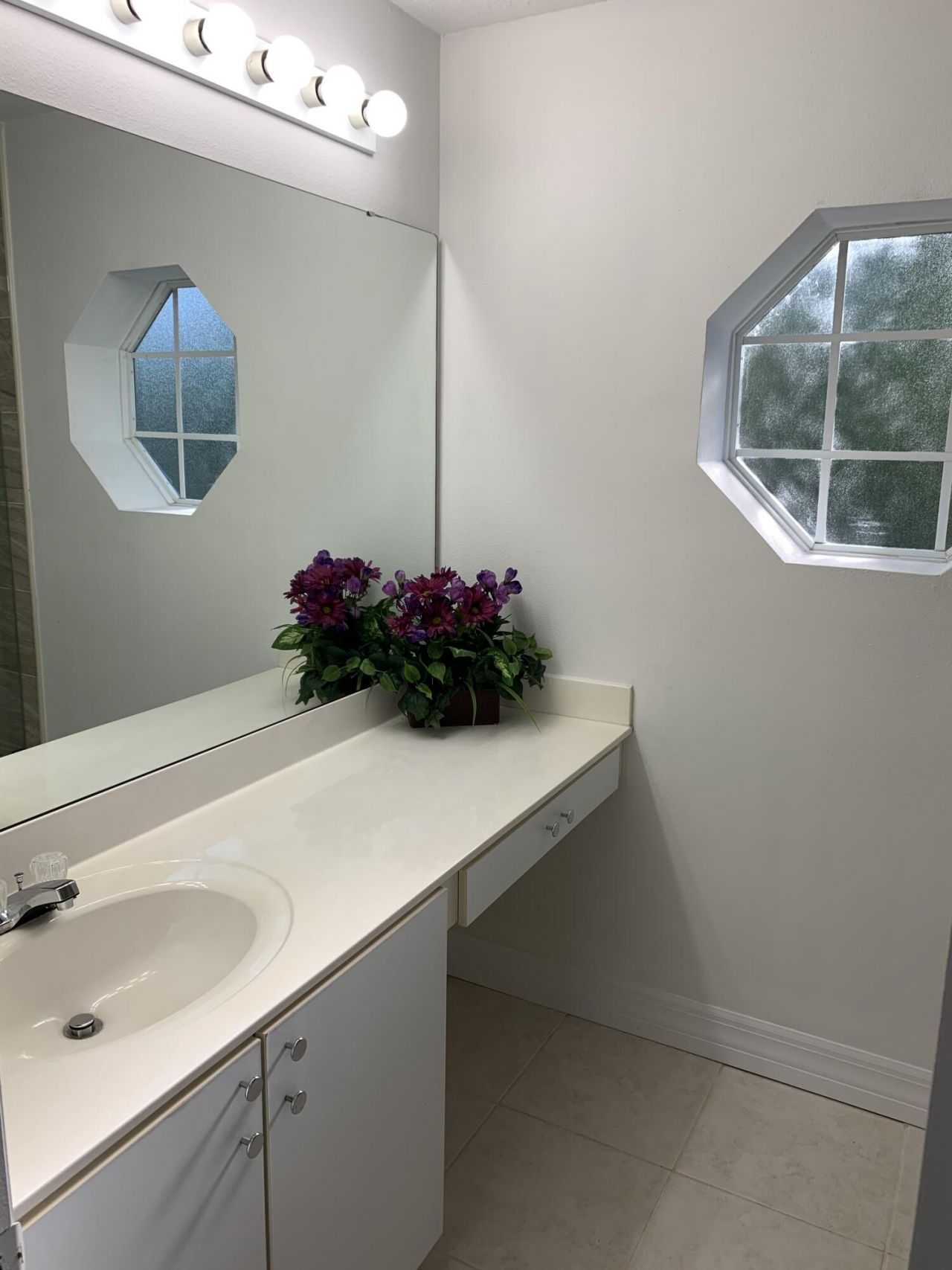 5570 NW Cruzan Avenue, Port Saint Lucie, FL 34986 Photo