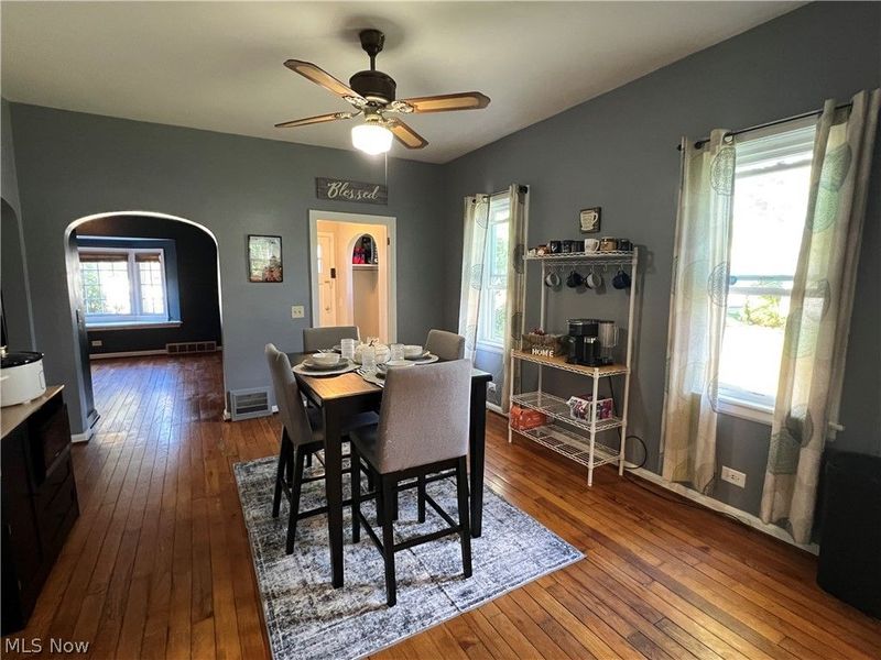 2018 W 10th Street, Ashtabula, OH 44004 Photo 2