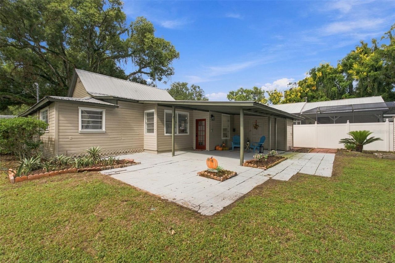 5450 10th Street , Zephyrhills, FL 33542 Photo