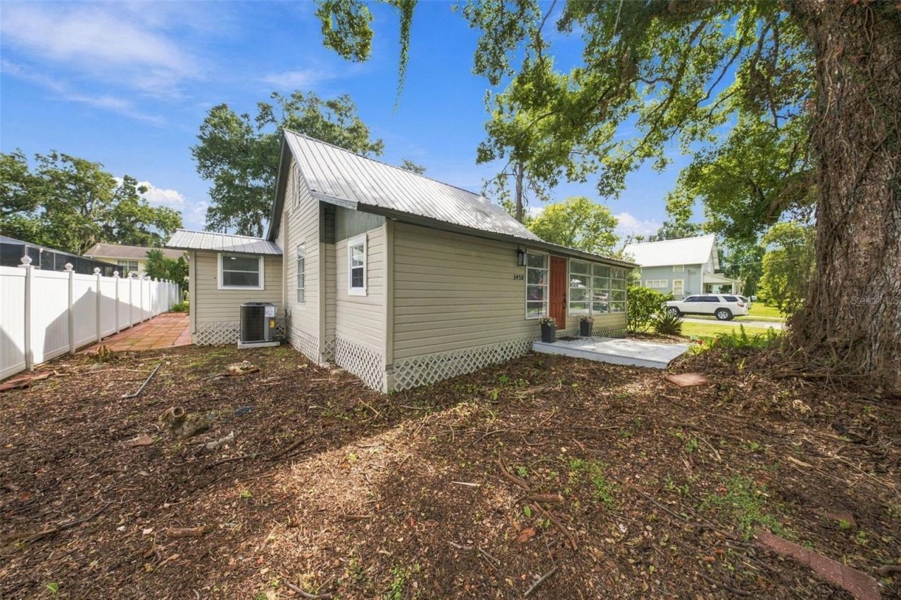 5450 10th Street , Zephyrhills, FL 33542 Photo