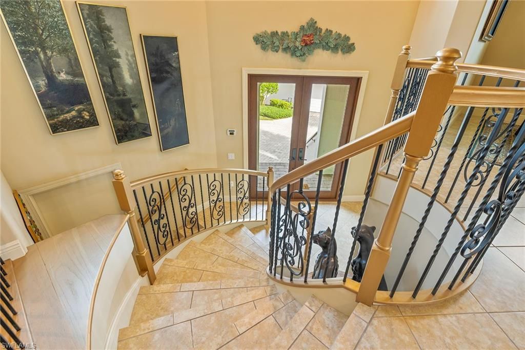 28560 Calabria Ct, Unit 201, Naples, FL 34110 Photo