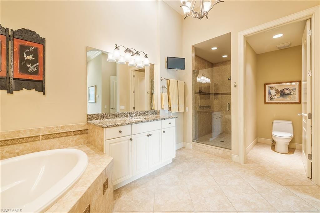28560 Calabria Ct, Unit 201, Naples, FL 34110 Photo