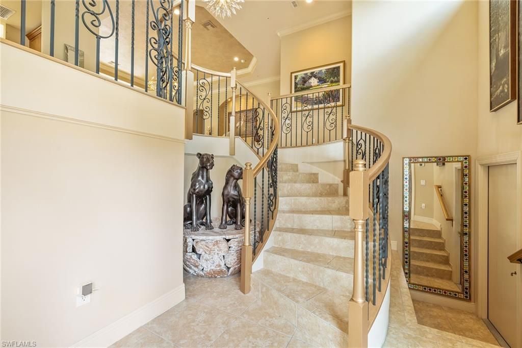 28560 Calabria Ct, Unit 201, Naples, FL 34110 Photo