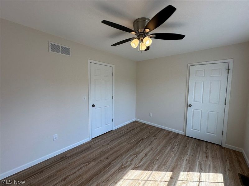 90 Center Street, Struthers, OH 44471 Photo 14